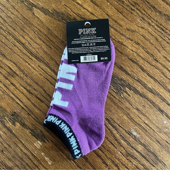 PINK Victoria's Secret Purple Ankle Socks - Picture 2 of 3